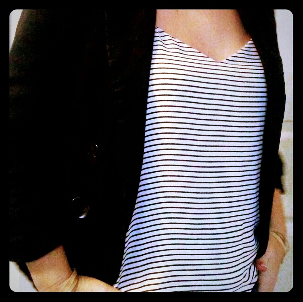 Cami white and black